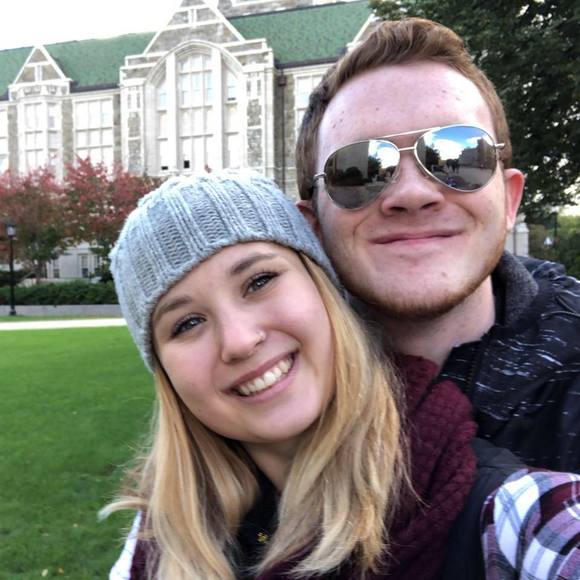 Meet your Posher, Celina - Picture 1 of 1